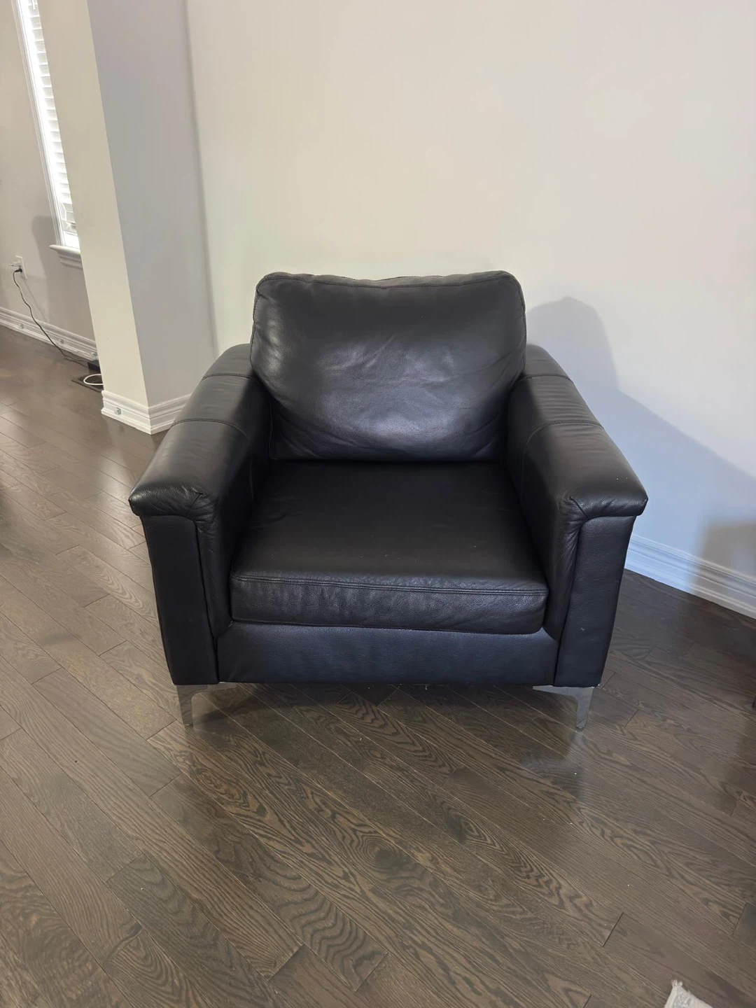 Black Leather Sofa Set of 3 - photo 2