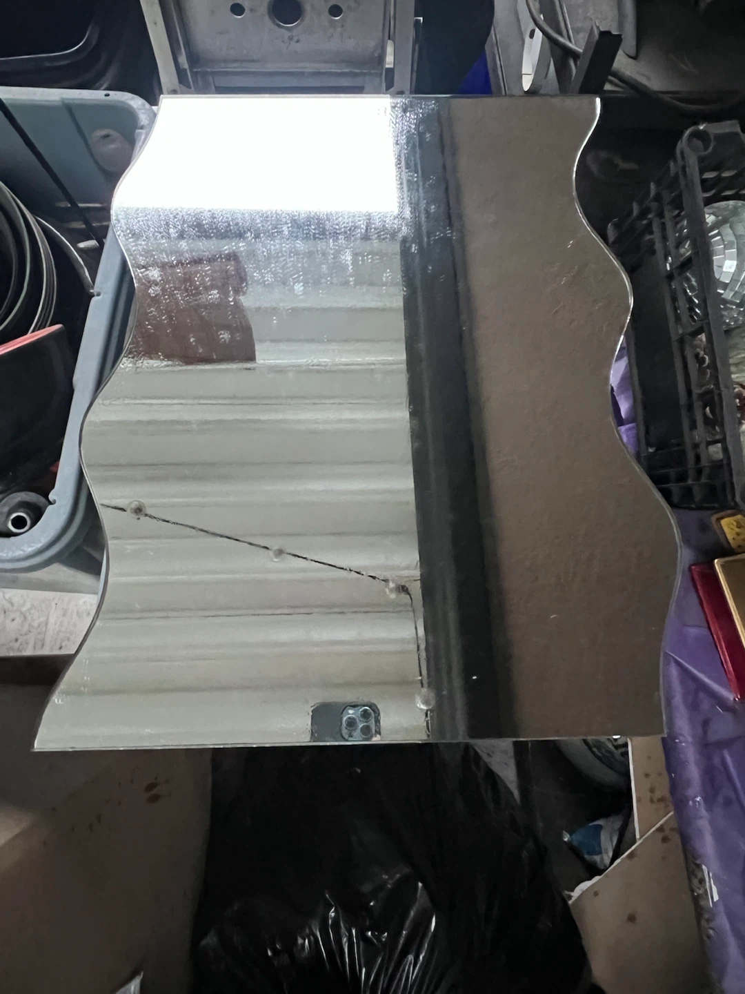 Wavy Mirror