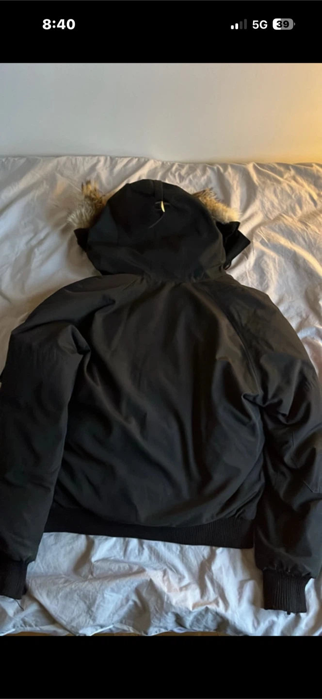 Canada Goose Black Winter Parka Jacket - photo 2
