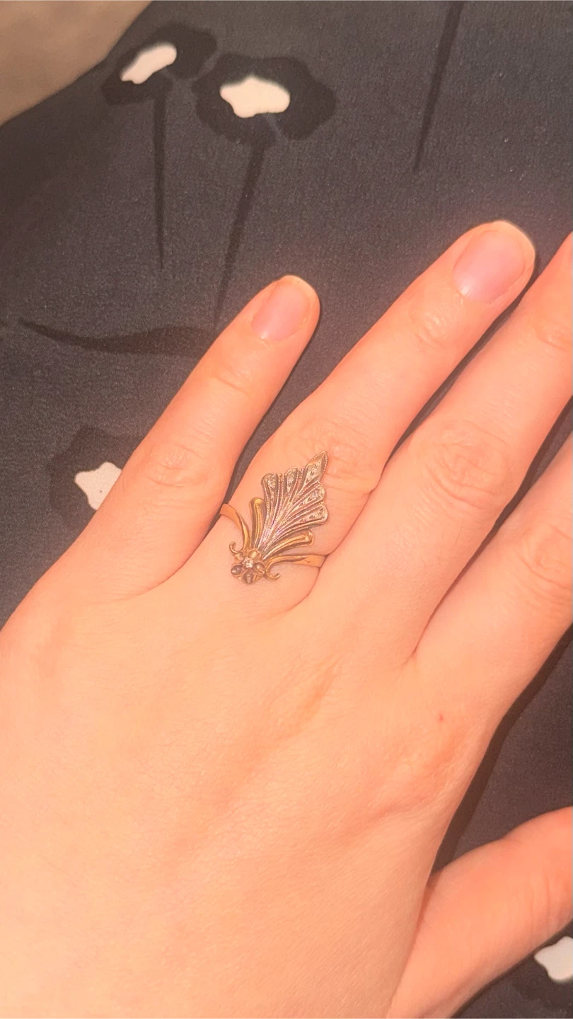 Gold ring - photo 2