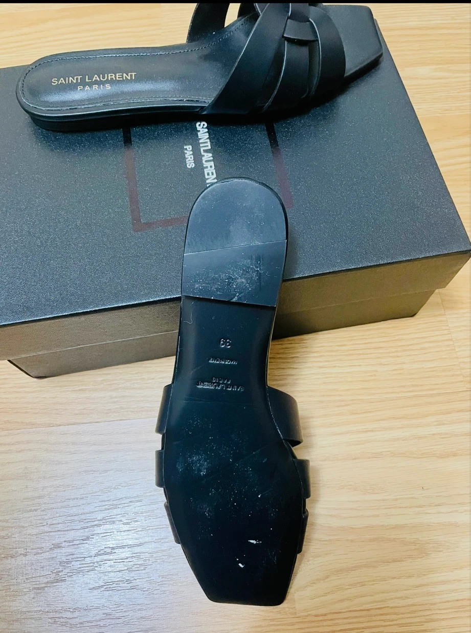 Saint Laurent Paris black leather slide sandals, size 38 - photo 3