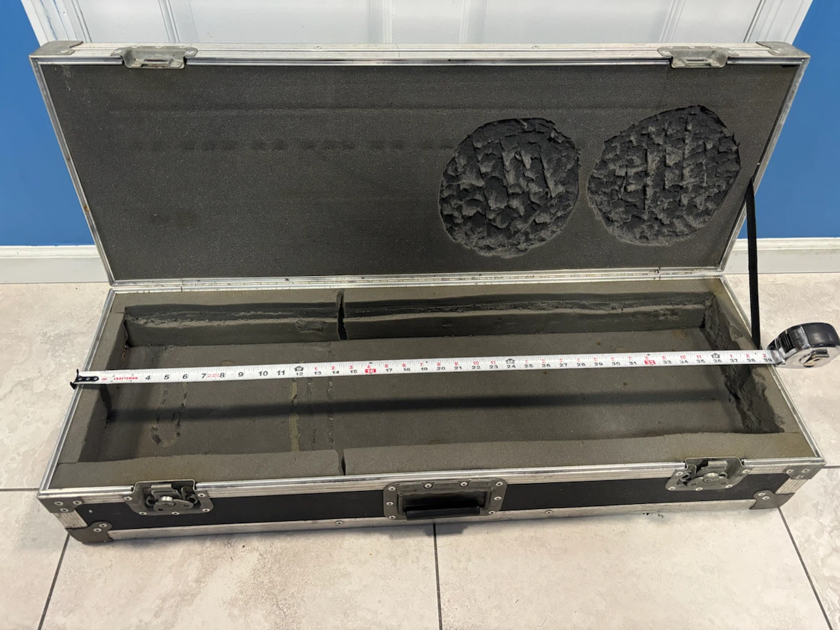 61 Key Keyboard Hard Case (For Korg Kross 2 or Korg X5D/X5 $120 - photo 3