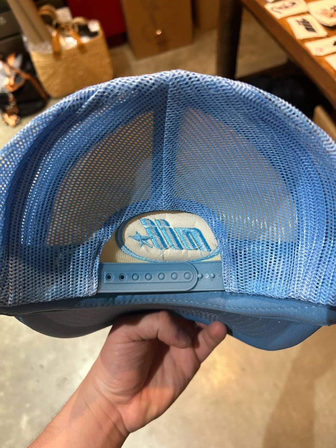 trucker hat - photo 2