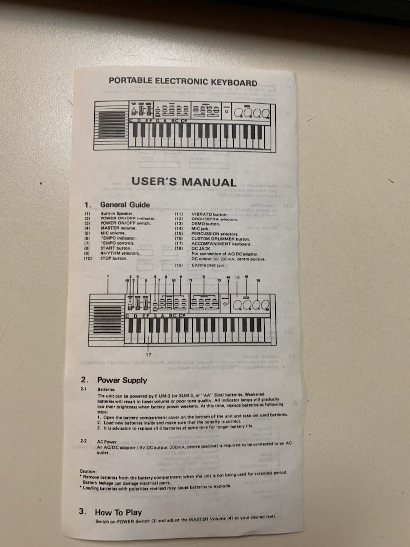 Vintage Hing Hon EK-001 Portable Electronic Keyboard - photo 5