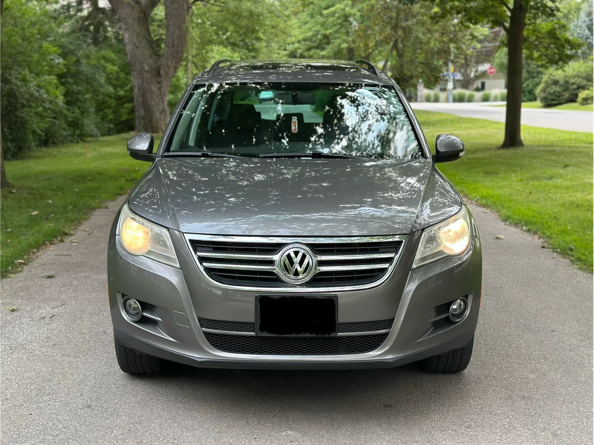 Volkswagen Tiguan 2.0T 4Motion SUV - photo 2