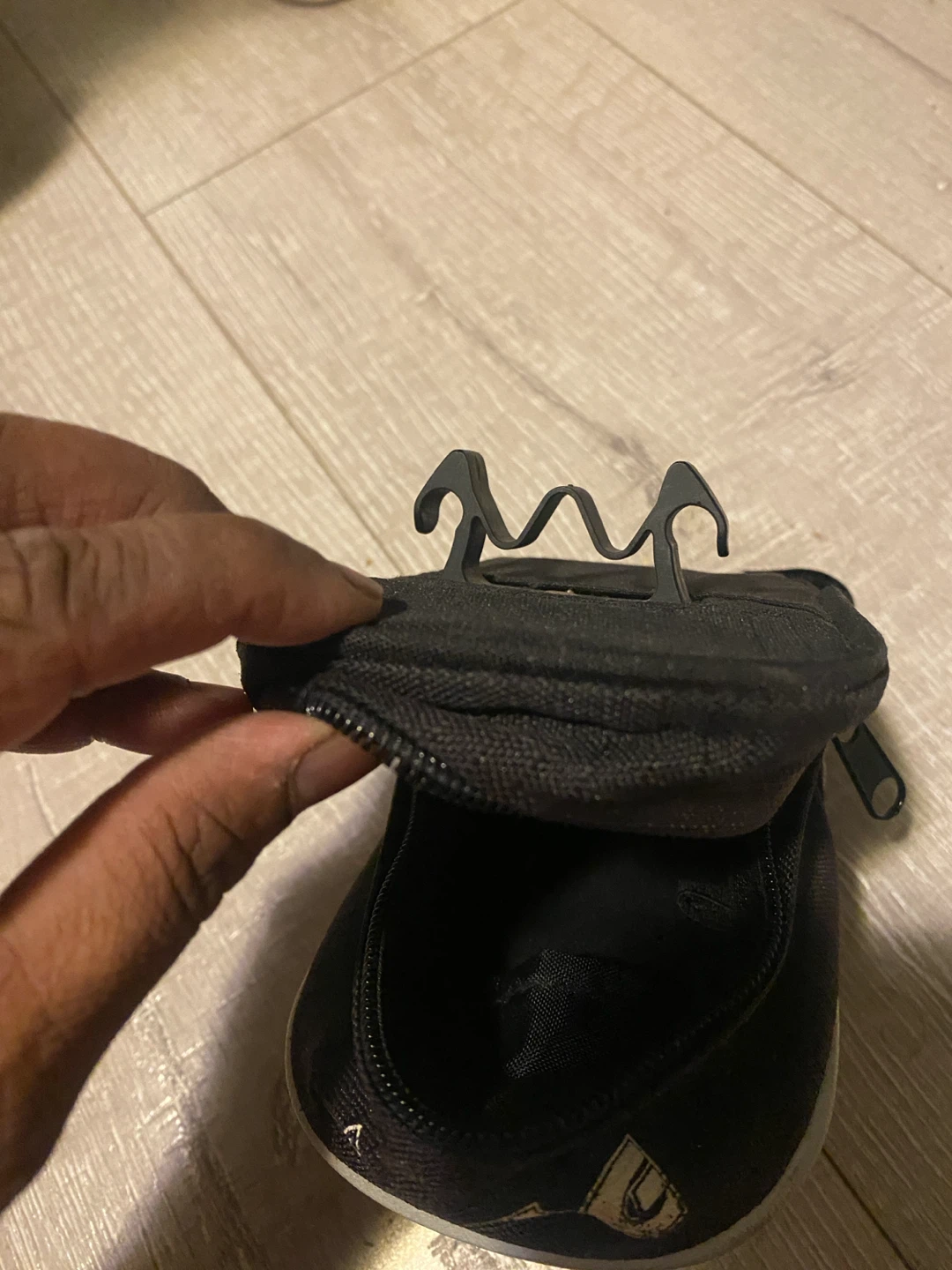 Black Bicycle Saddle Bag - photo 4