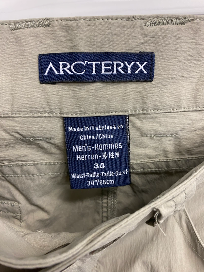 Arc'teryx Men's Cargo Shorts - Size 34 - photo 3