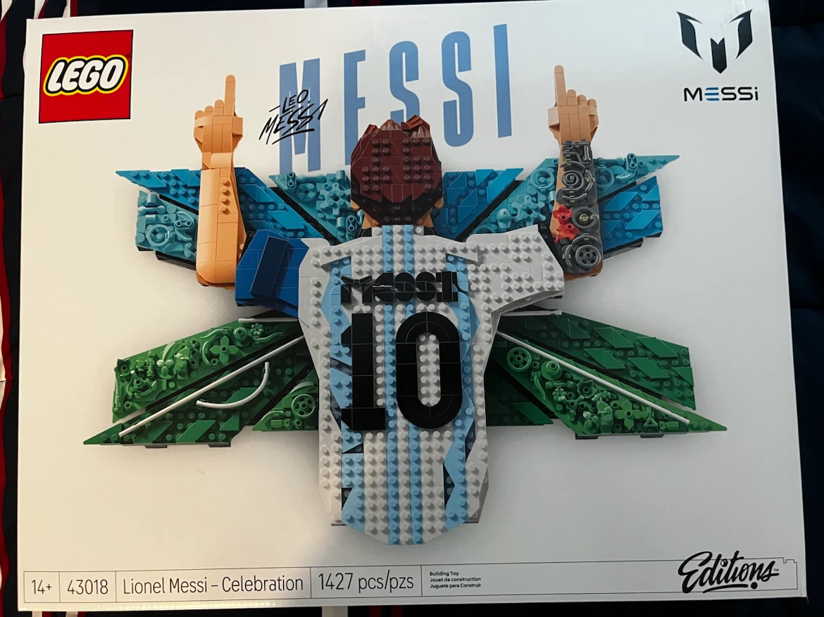 LEGO Lionel Messi - Celebration 43018