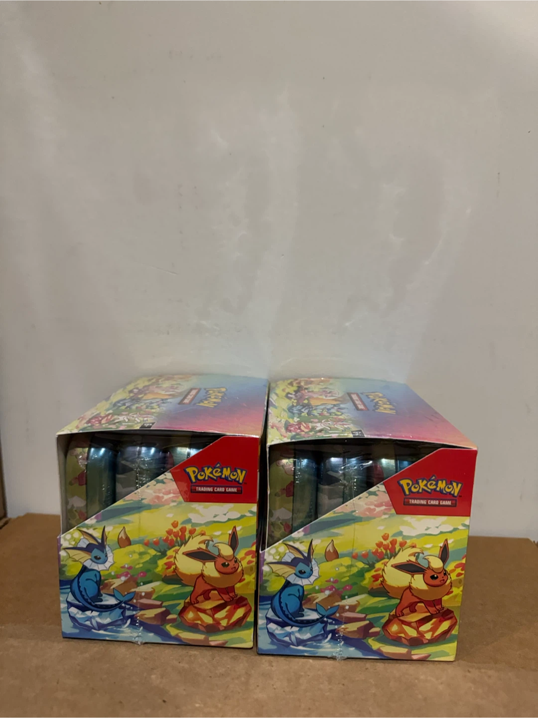 Prismatic evolutions mini tin display - photo 2