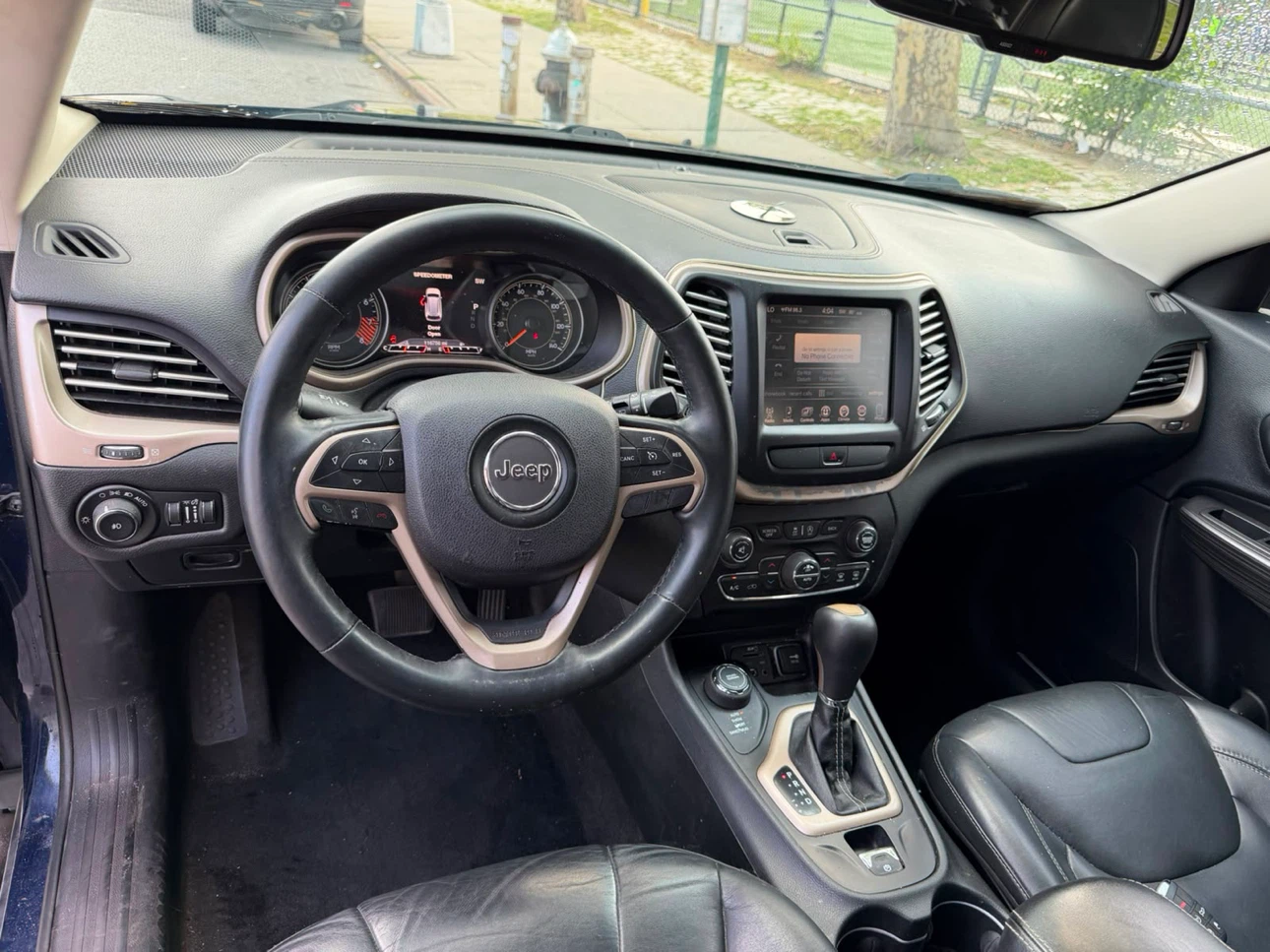 Jeep Cherokee 2015 Dark Blue SUV - photo 2