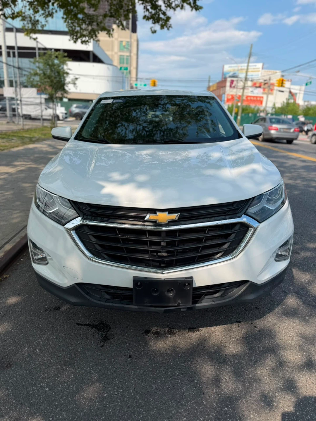 White Chevrolet Equinox SUV