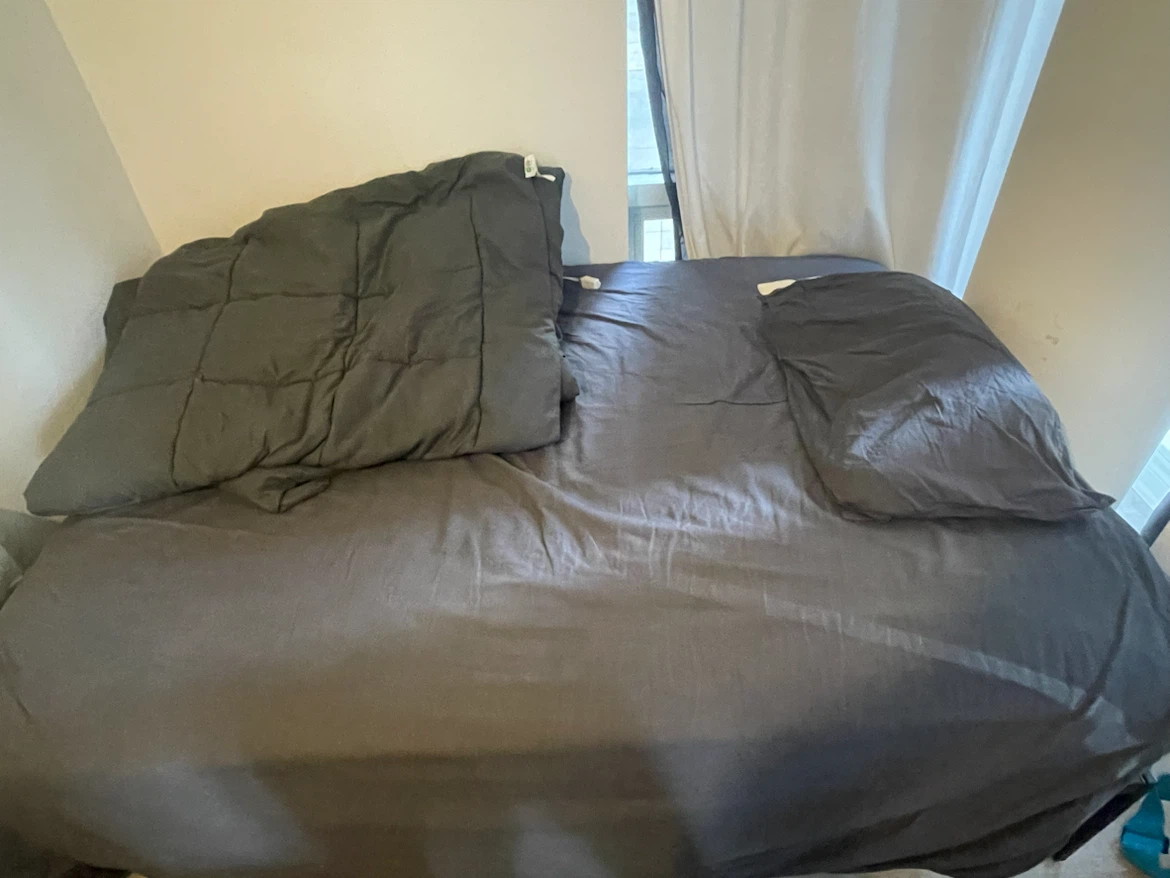 full sizn bed