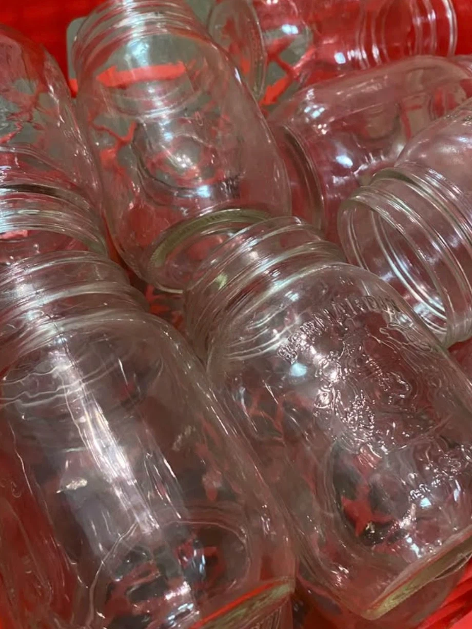 Glass Mason Jars 32 oz - Free