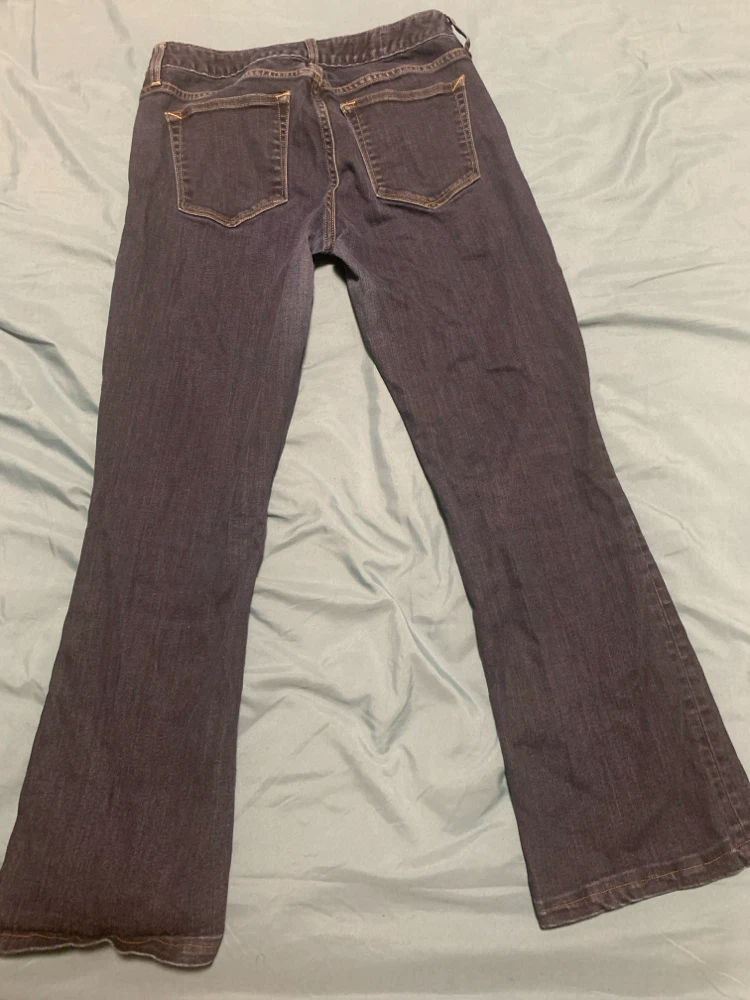 Gap 1969 Flare Jeans - Women's Size 29 - photo 3