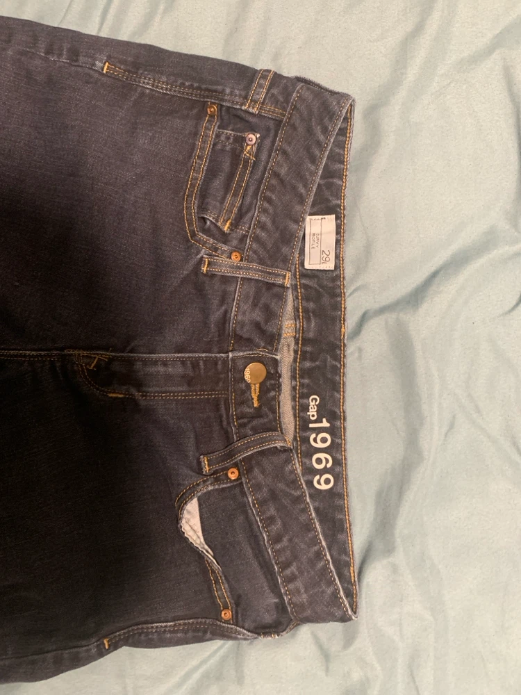 Gap 1969 Flare Jeans - Women's Size 29 - photo 4