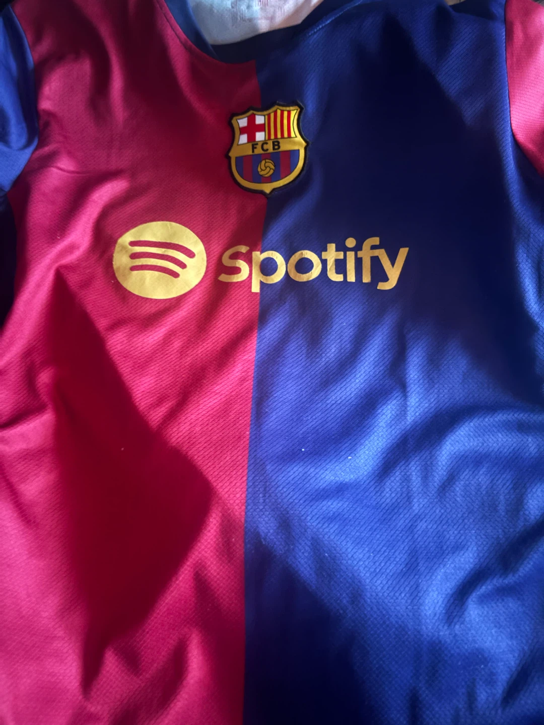 FC Barcelona 2023-24 Spotify Jersey - Lamine Yamal #19