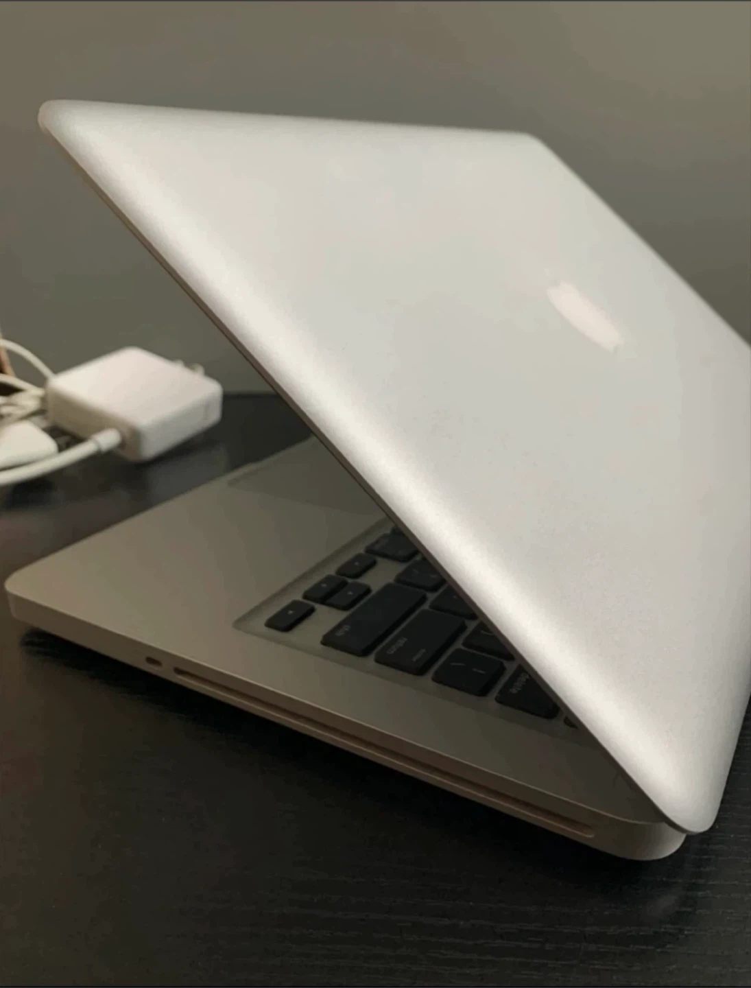 Apple MacBook Pro Laptop - photo 5