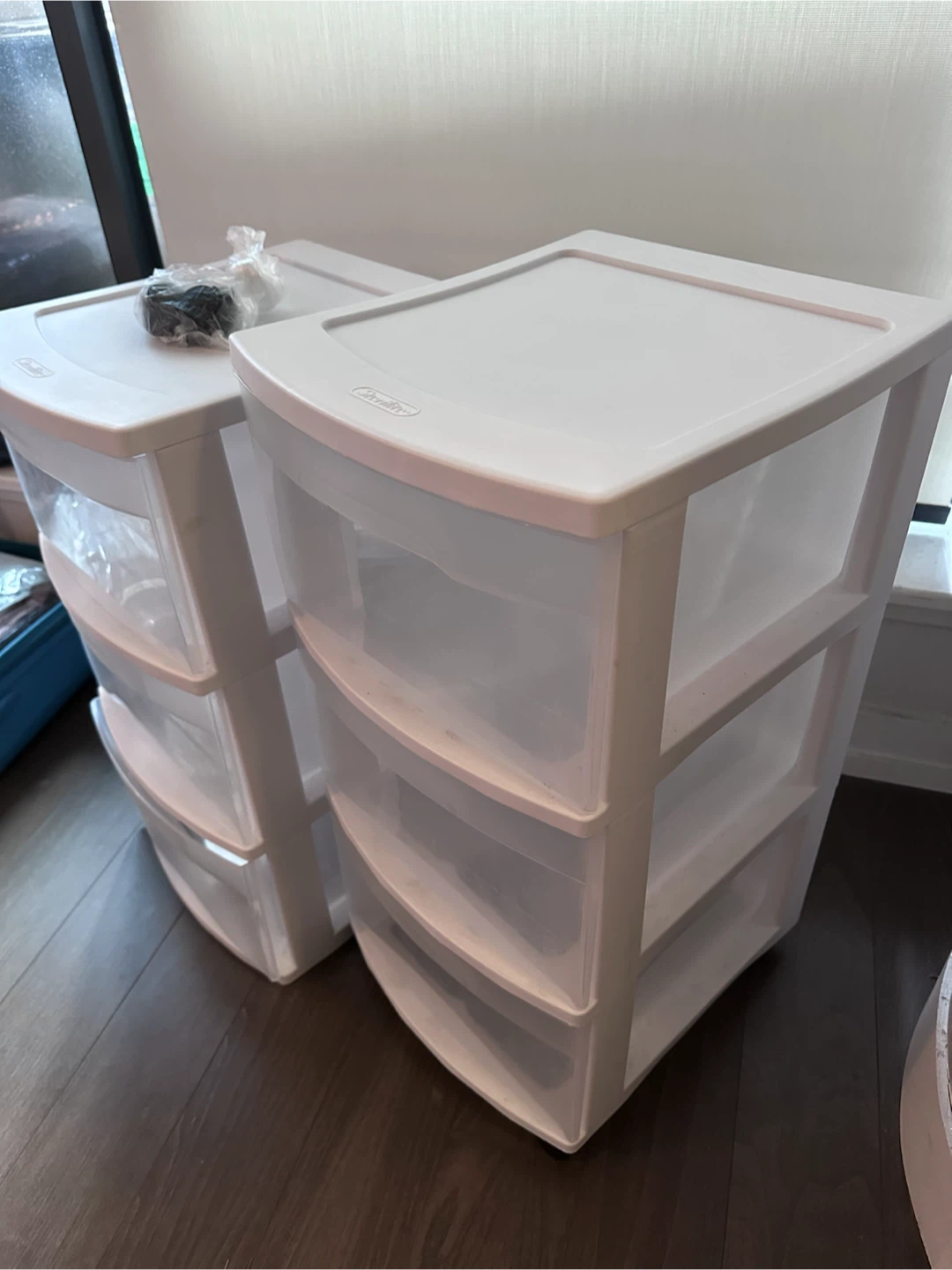Sterilite 3-Drawer Plastic Storage Carts - Set of 2 - photo 3