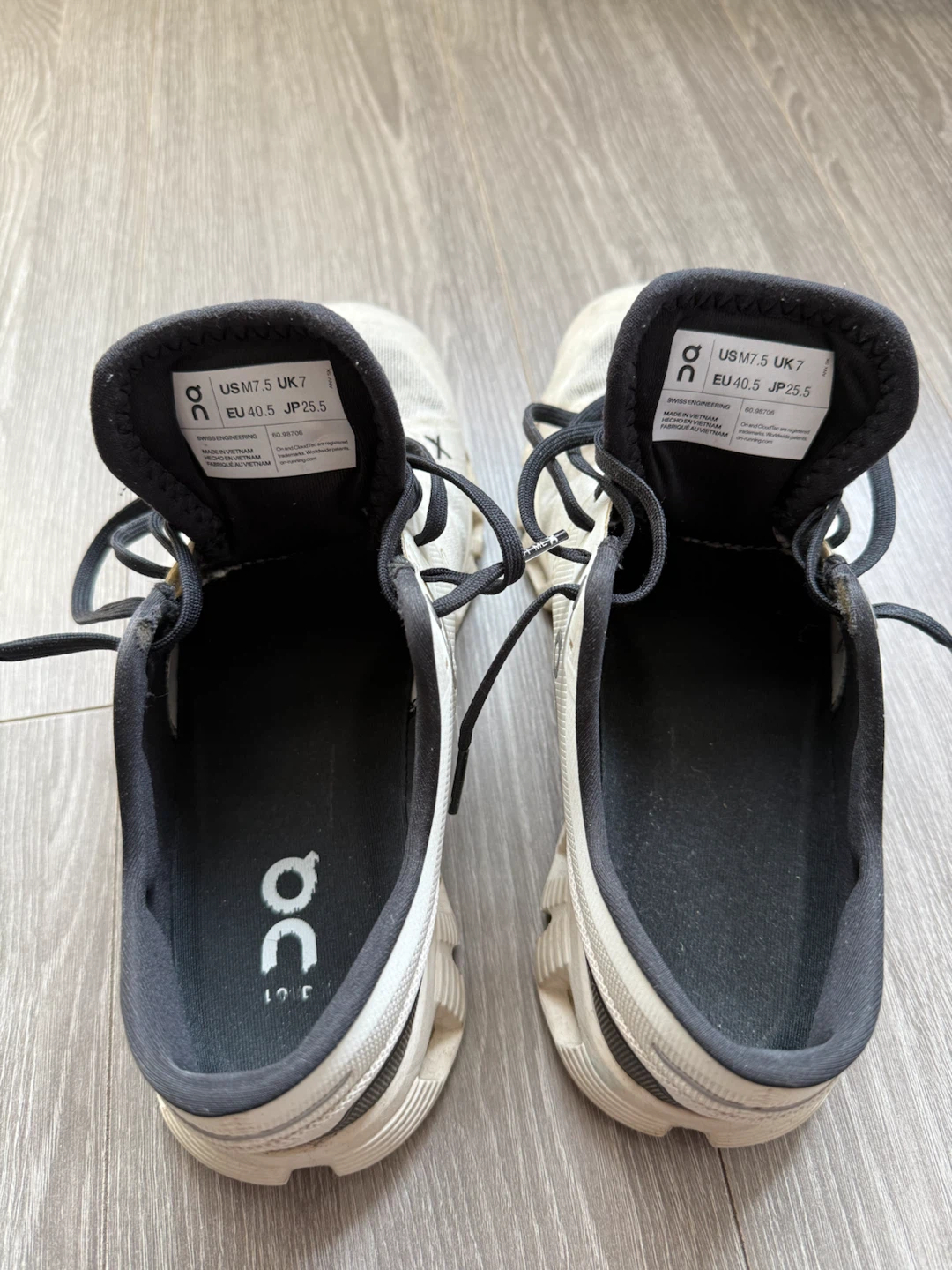 On Cloud X Running Shoes - photo 2