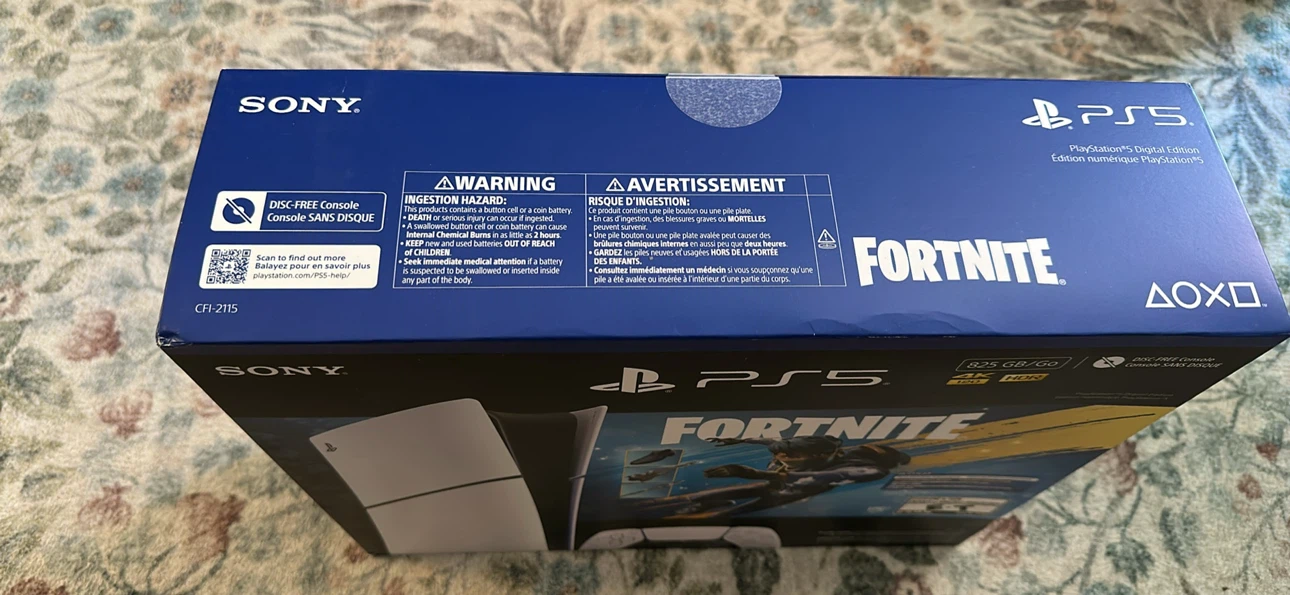 Sony PlayStation 5 Digital Edition - Fortnite Bundle - photo 3