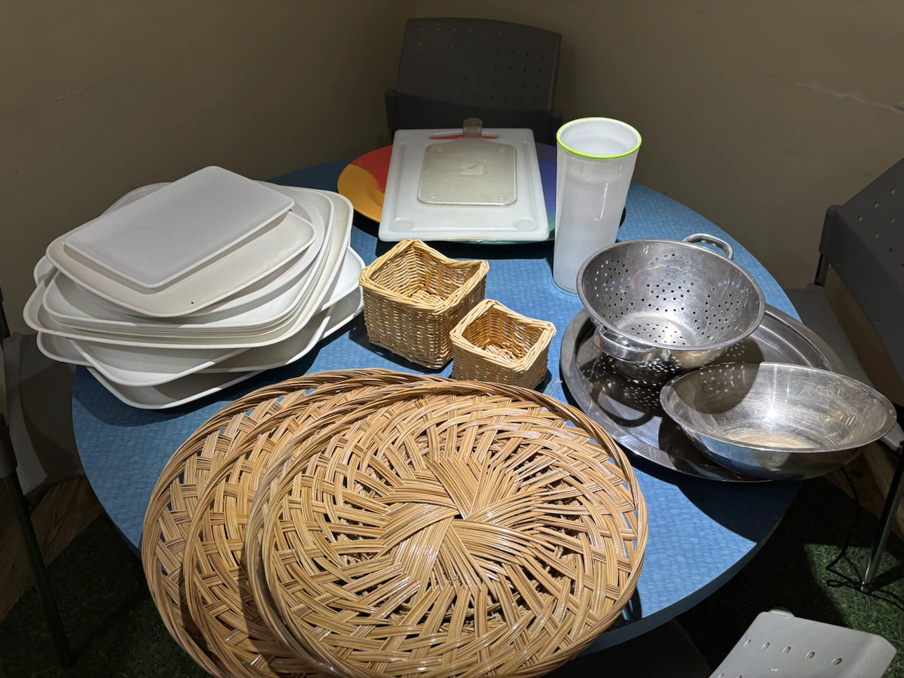 Assorted Kitchenware and BBQ Tools - photo 3