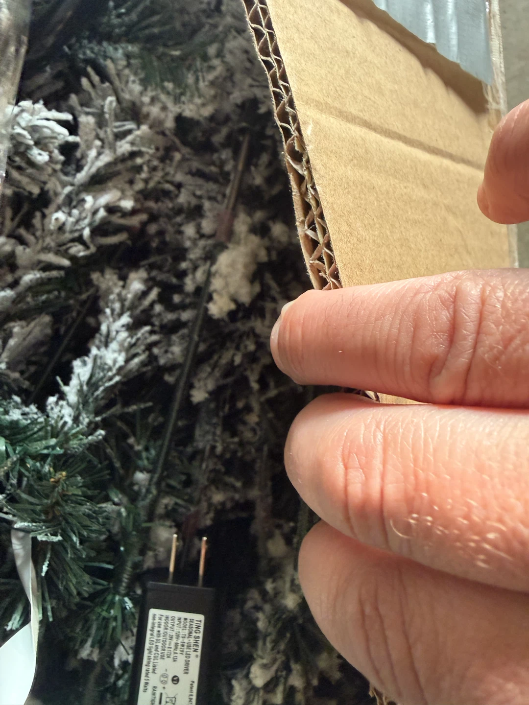 Lionel Ready-to-Play North Pole Central Train Set - photo 2