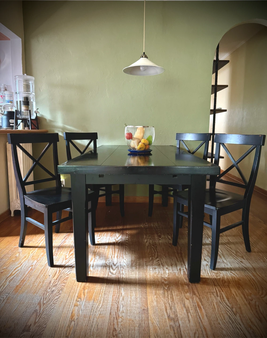 Pottery Barn Solid Wood Dining Set + 4 Chairs - photo 2