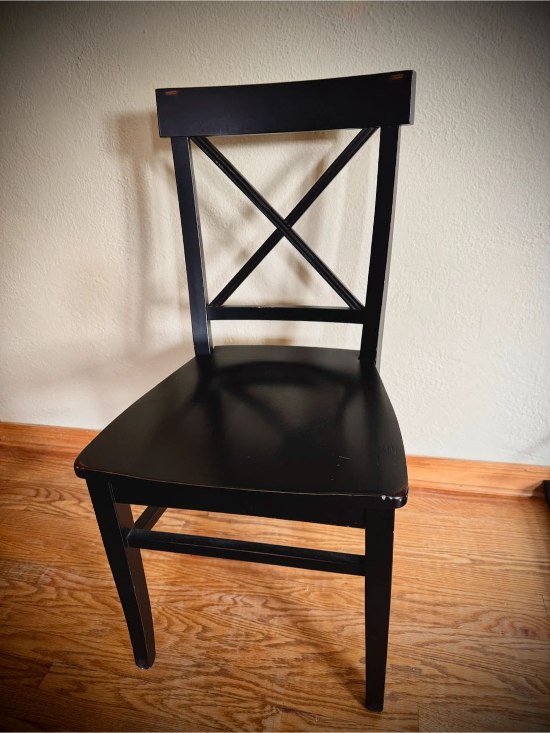 Pottery Barn Solid Wood Dining Set + 4 Chairs - photo 3