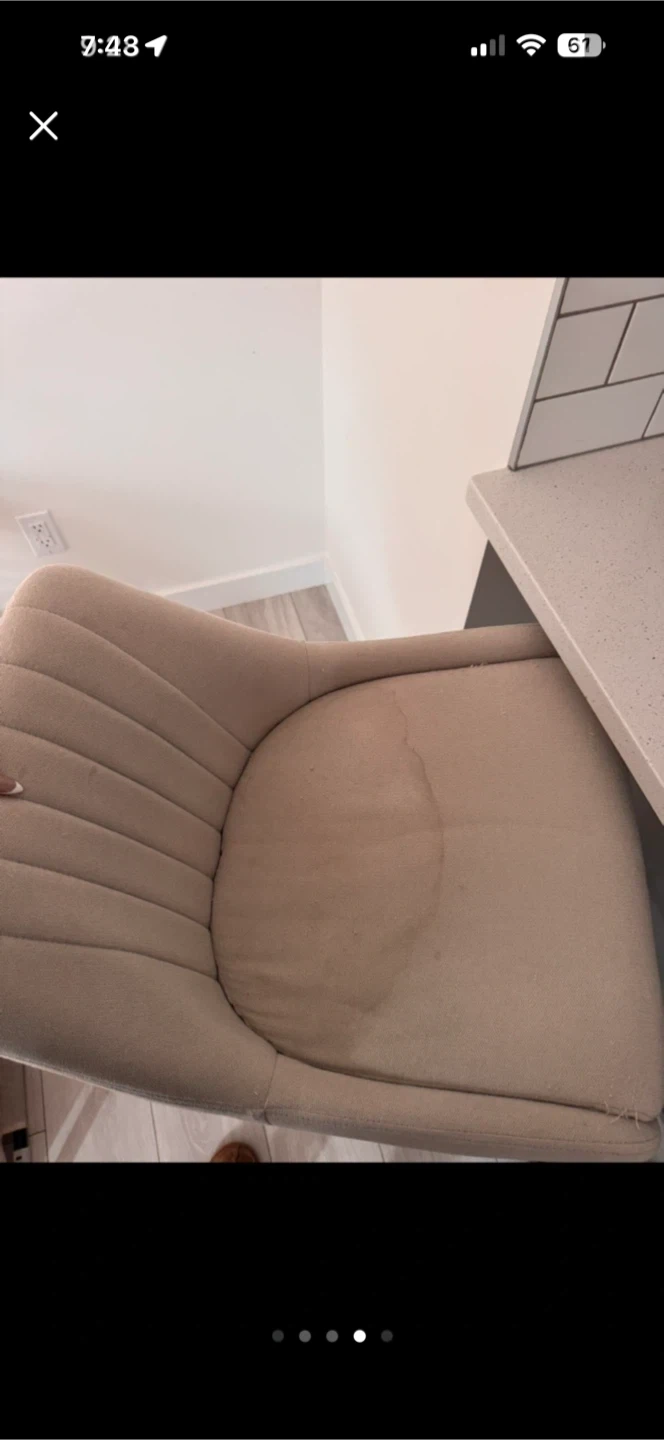 2 barstool chairs - photo 3