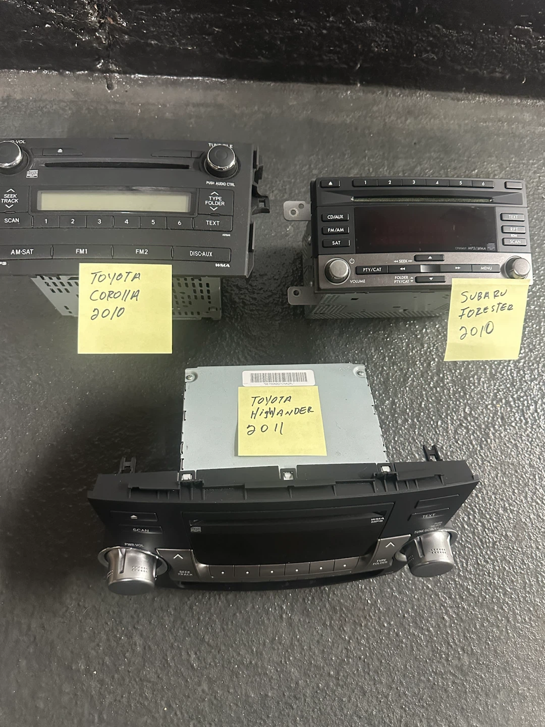 Original car stereo - photo 4