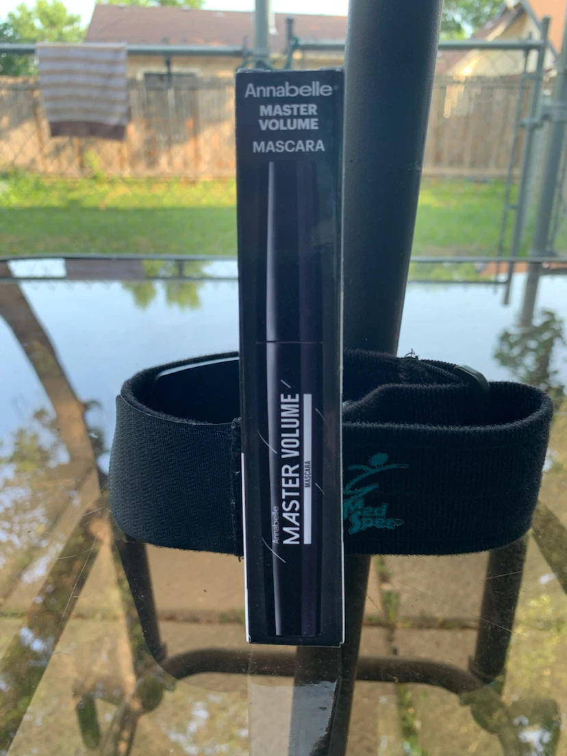 Annabelle Master Volume Mascara - photo 2