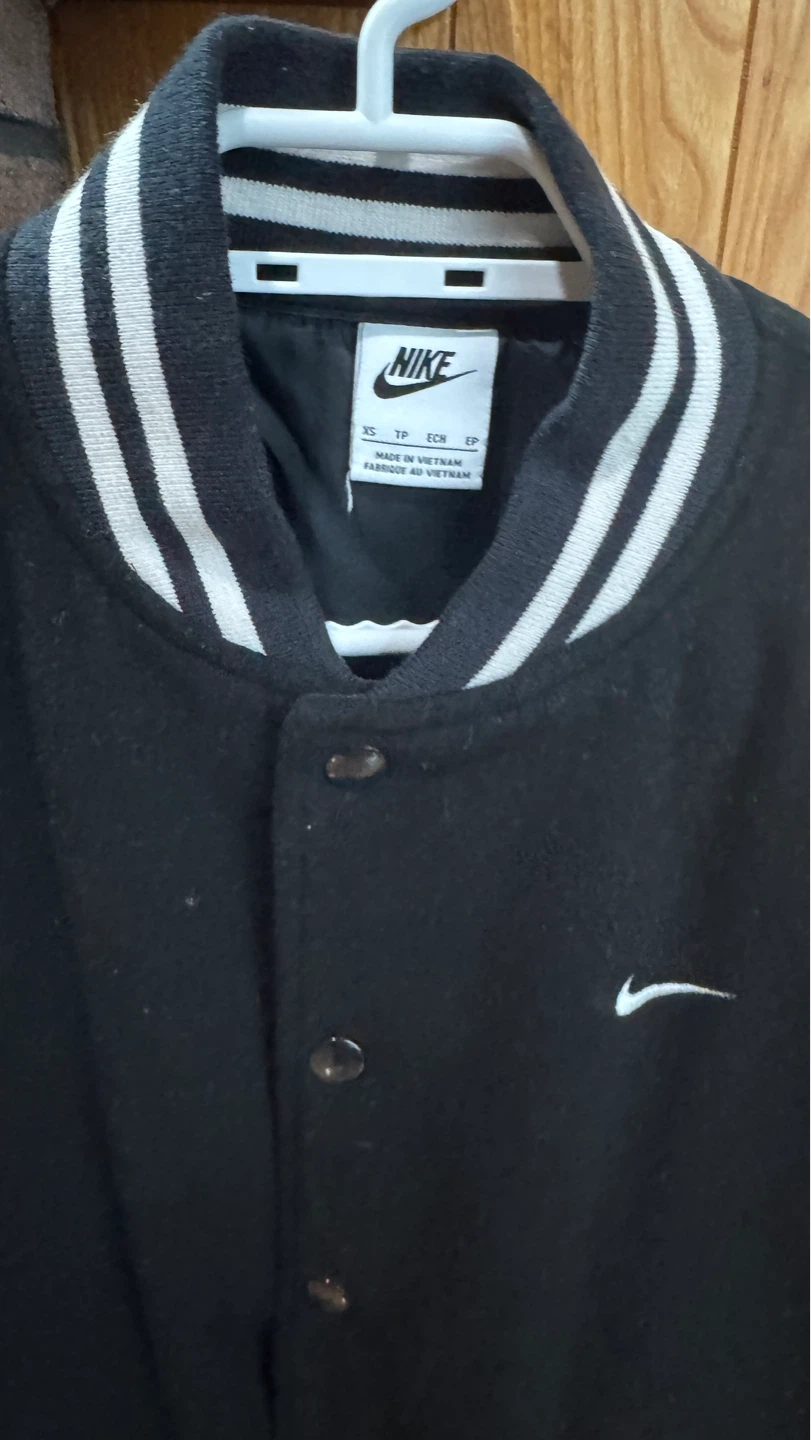 Nike Varsity Jacket XS