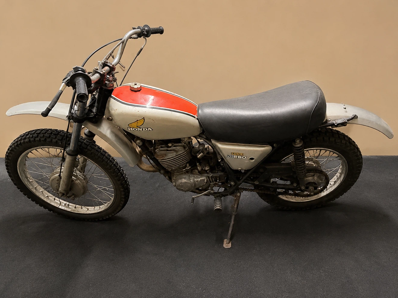 Honda XR250L Dirt Bike