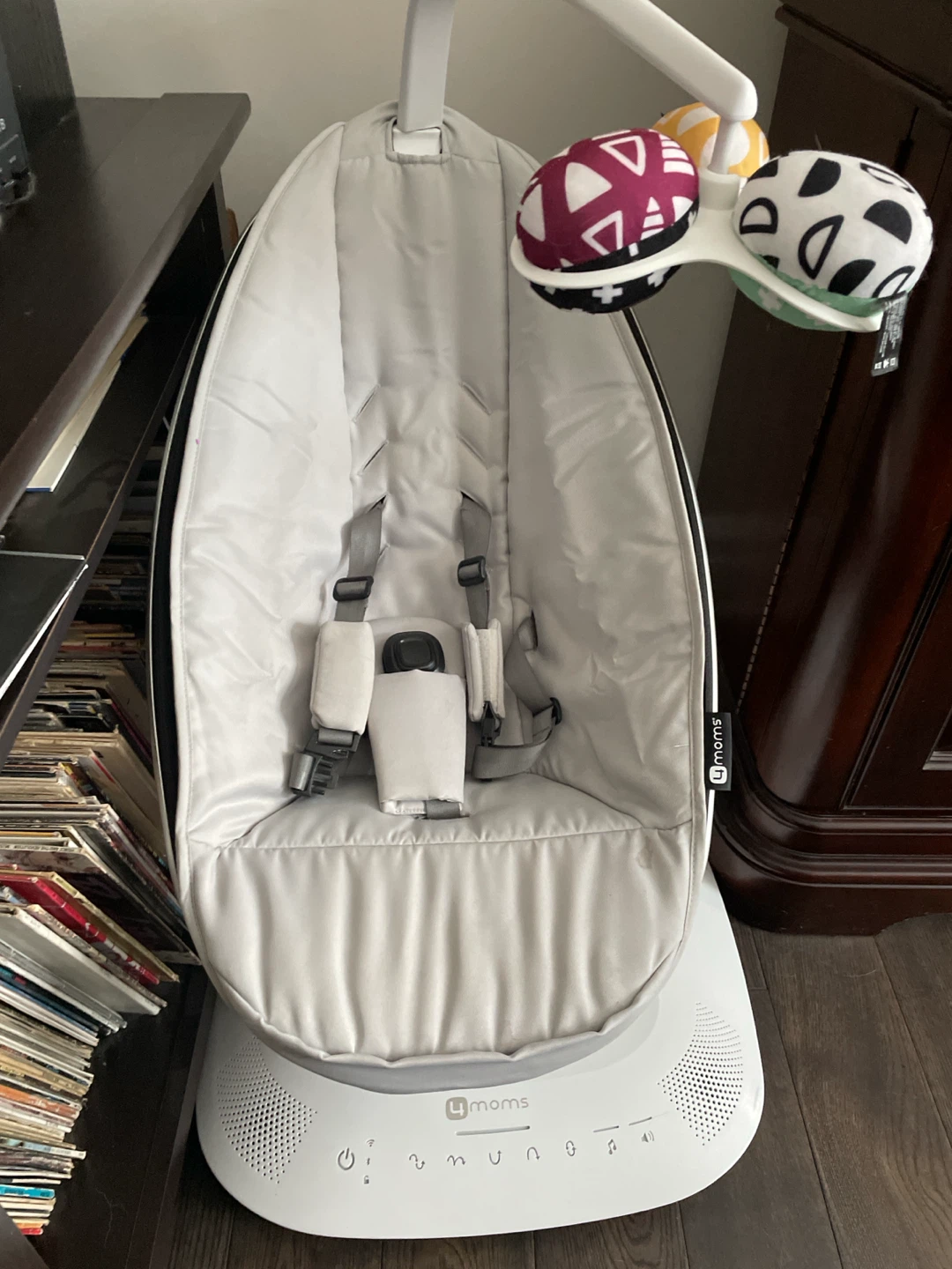 Mama-roo electronic baby swing - photo 3