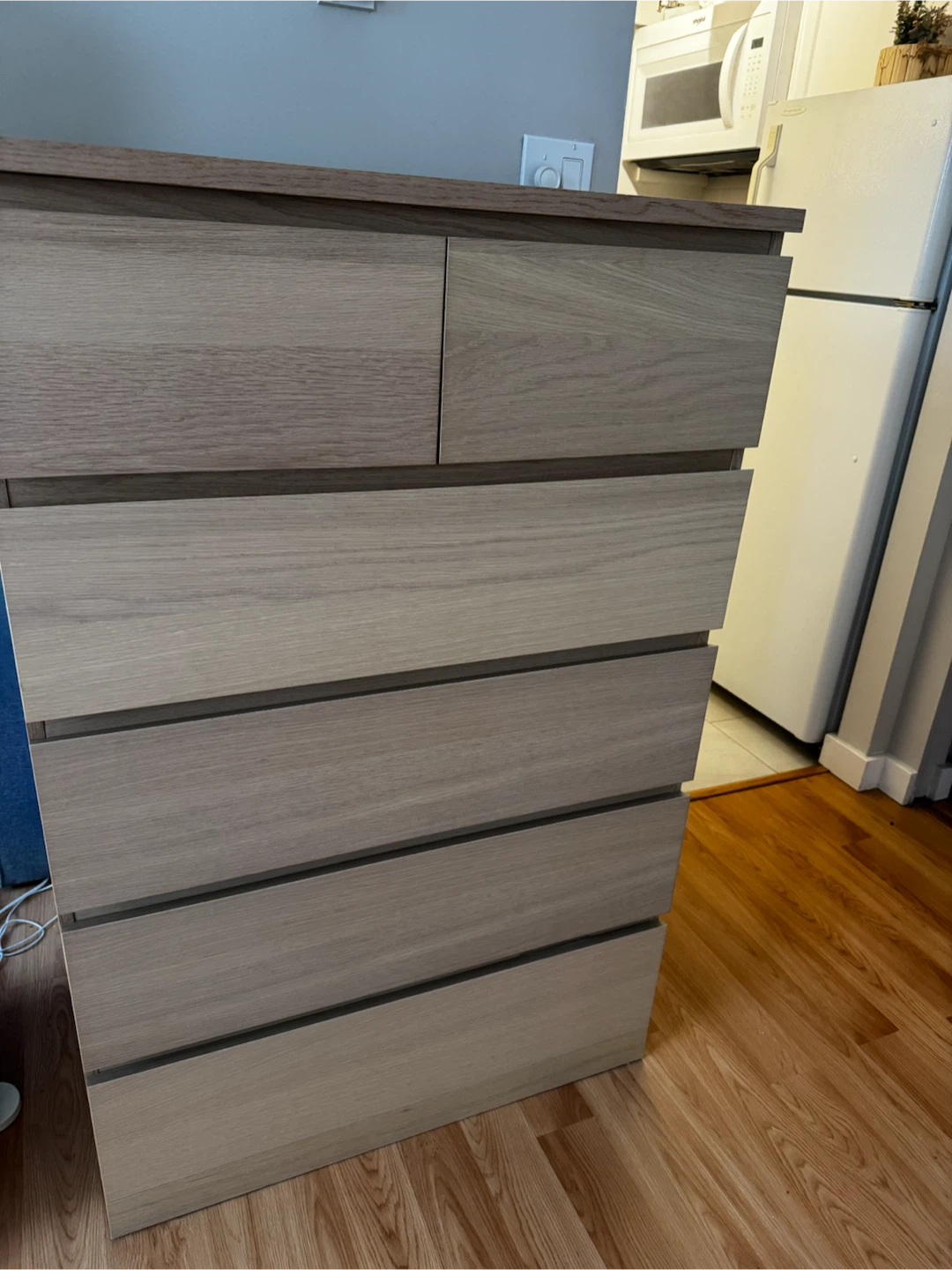 IKEA Dresser with 6 Drawers - photo 2