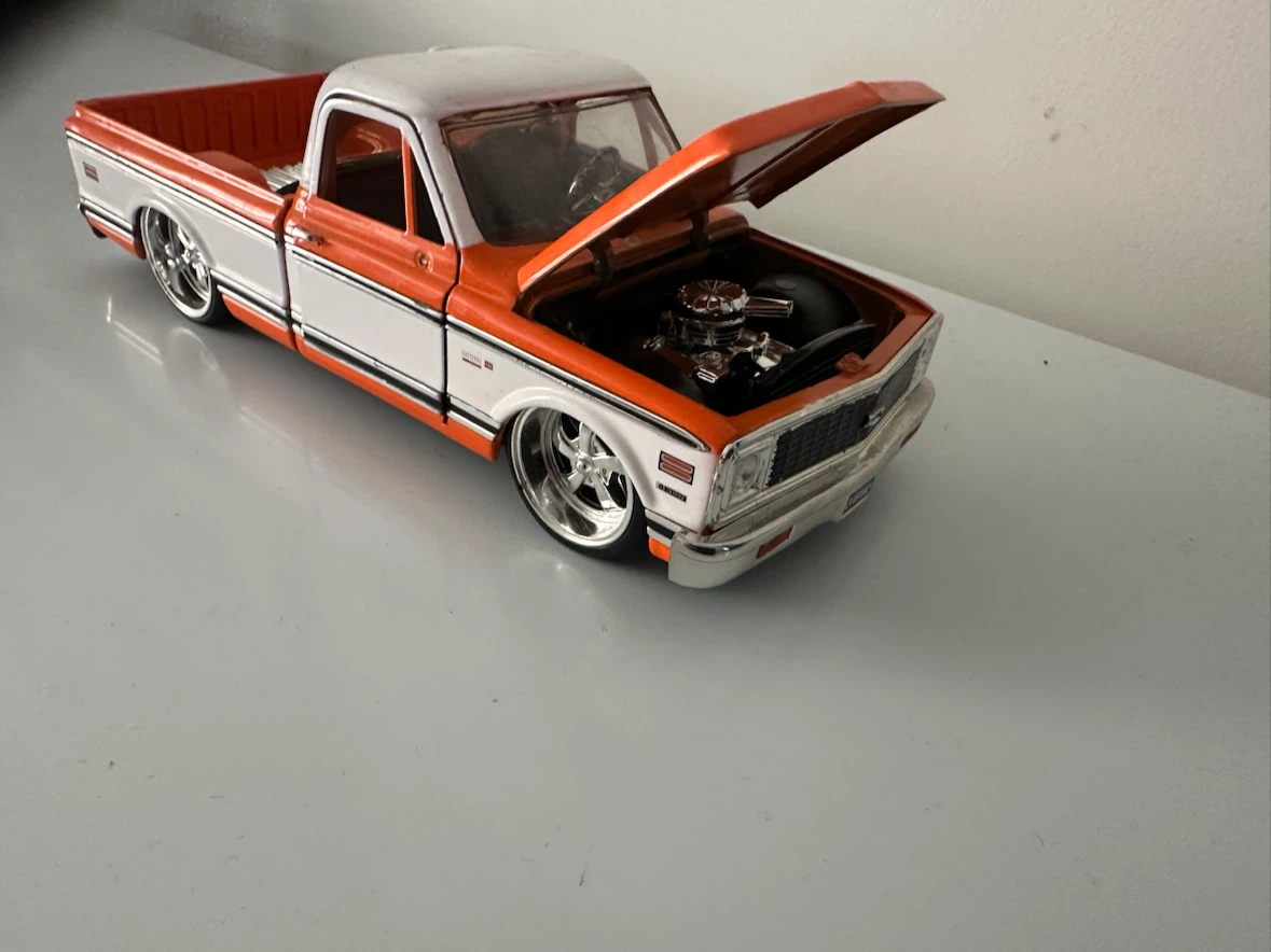 Diecast Pickup Truck 1/24 th scale - photo 5