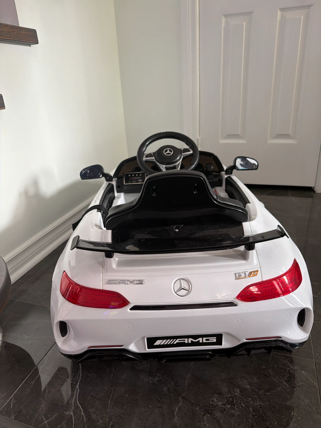 Kids Mercedes Benz AMG - photo 4
