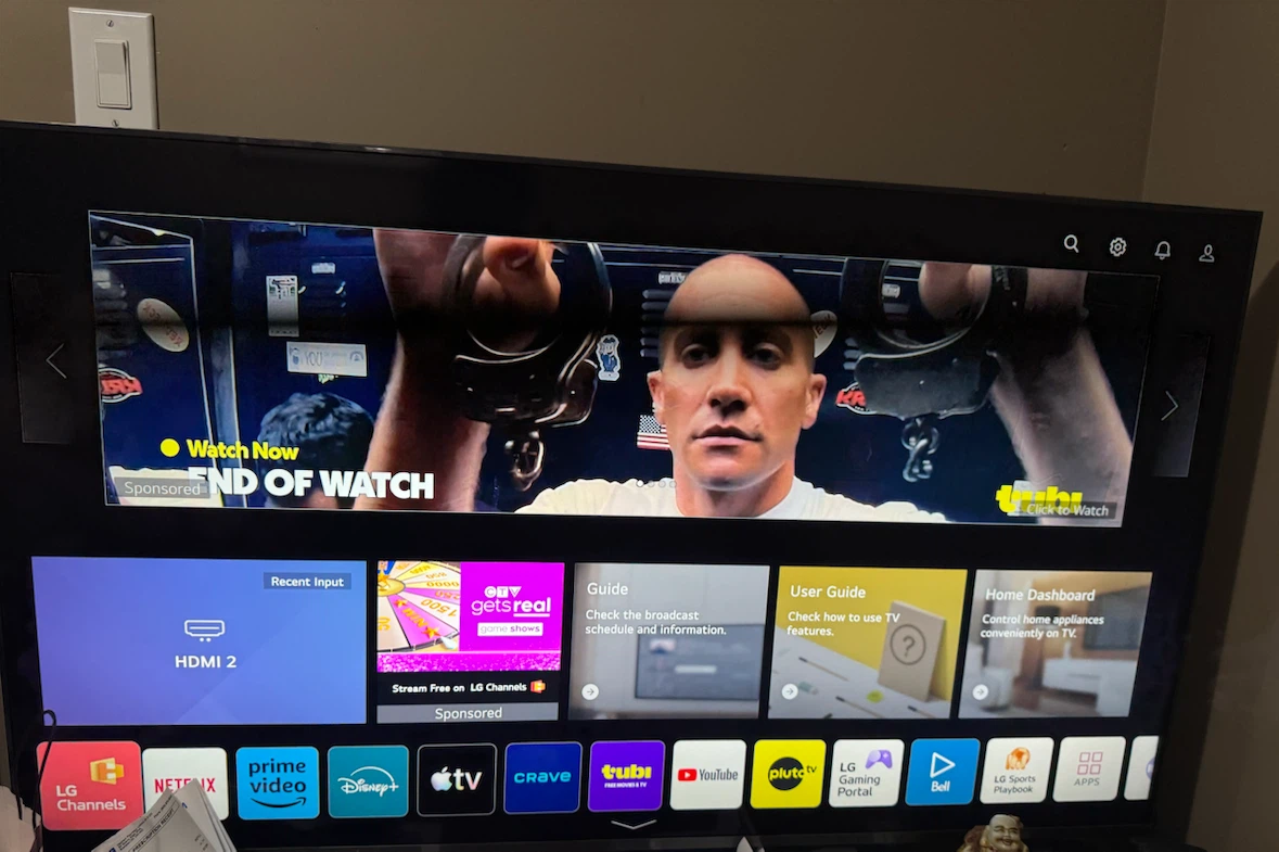 LG 50" UHD Smart TV - photo 2
