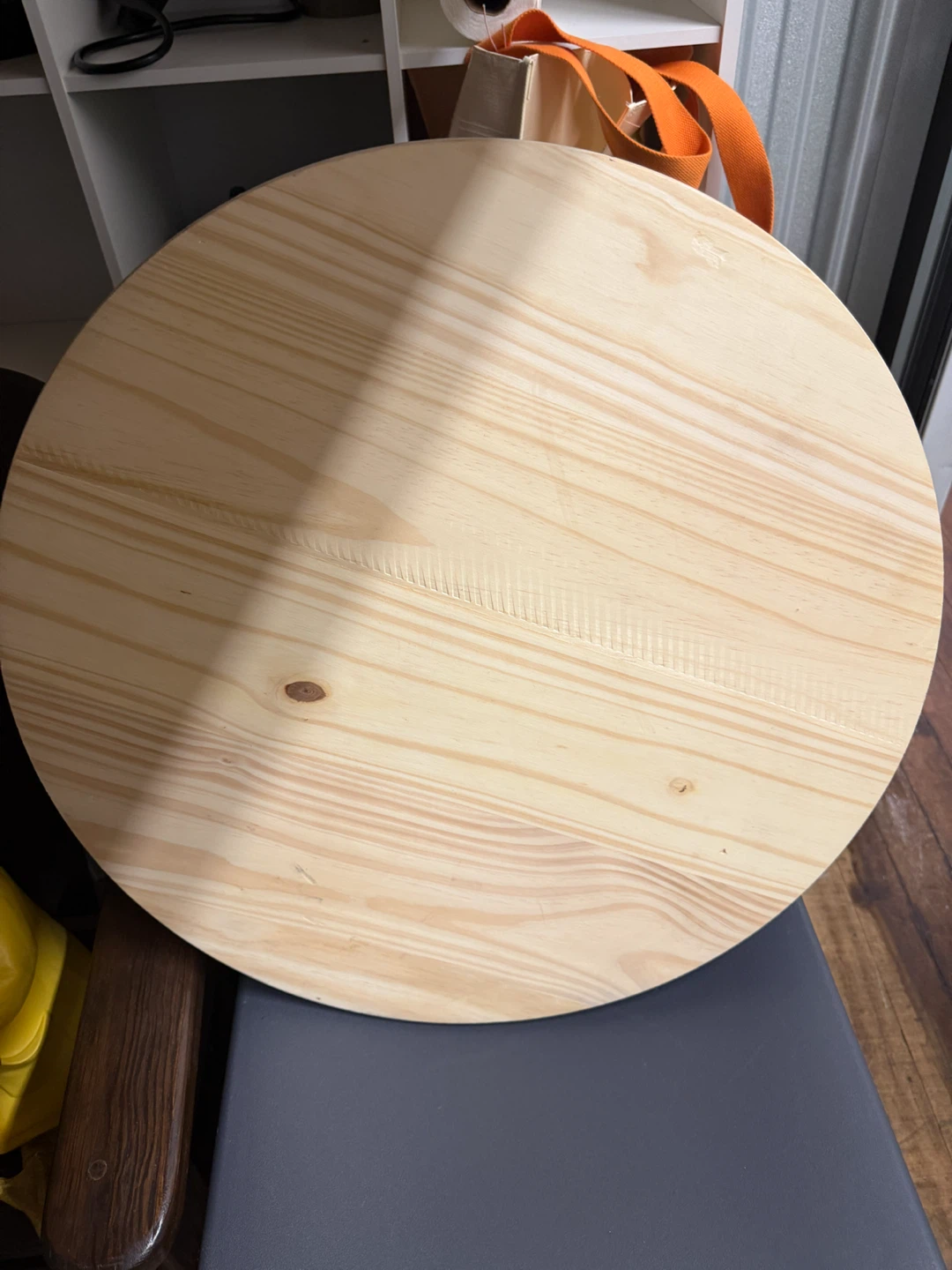 Round Wood Craft Surface