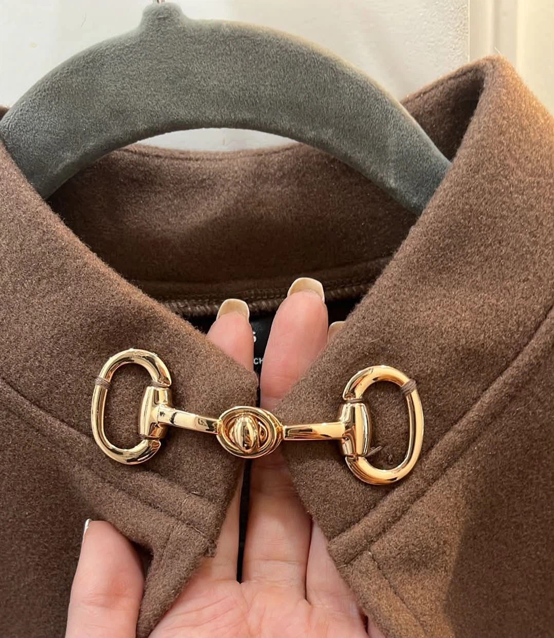 Brown Cape with Gold Buckle - photo 5