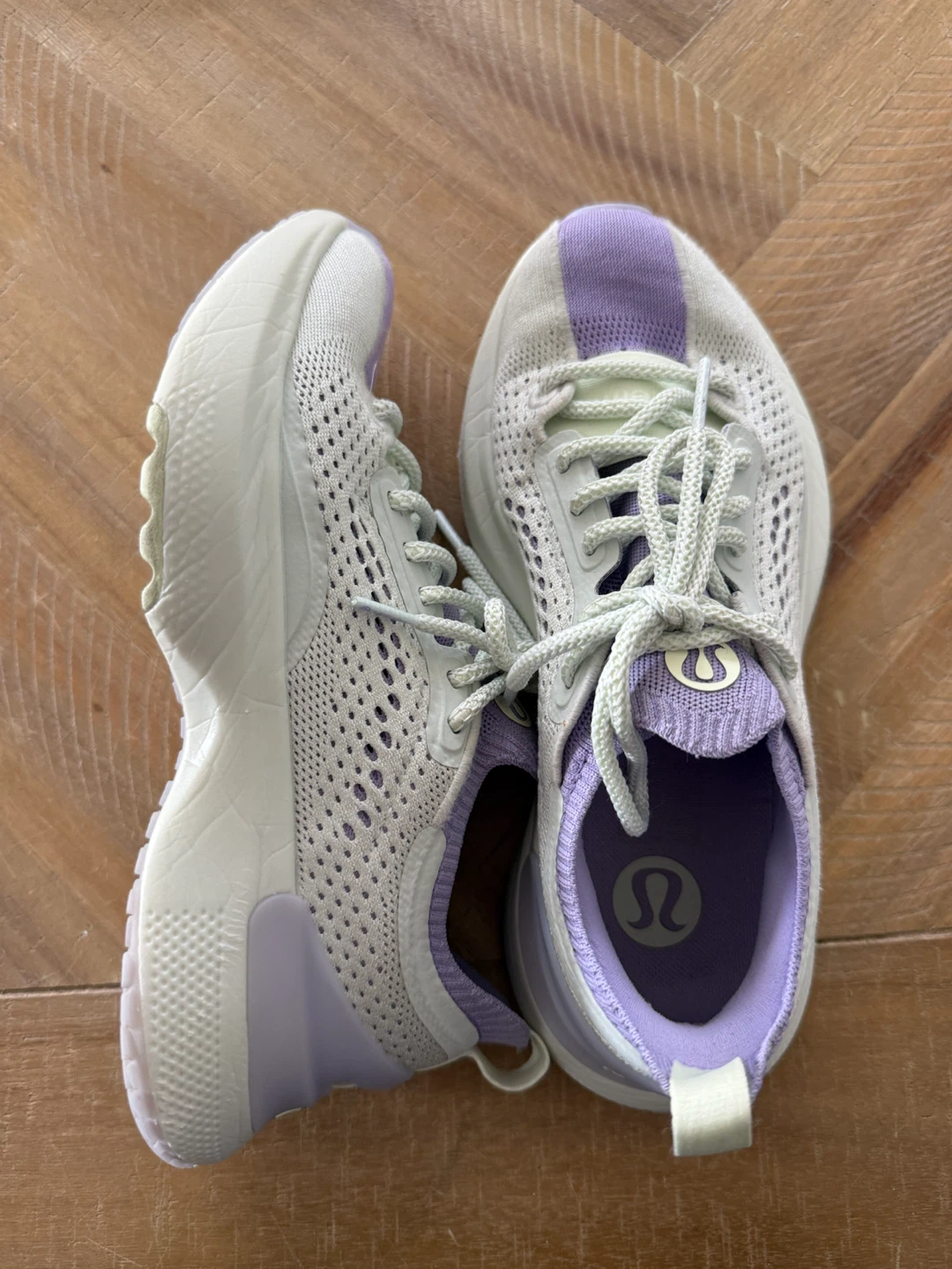 Lululemon Chargefeel 3 - women’s 6 - photo 3