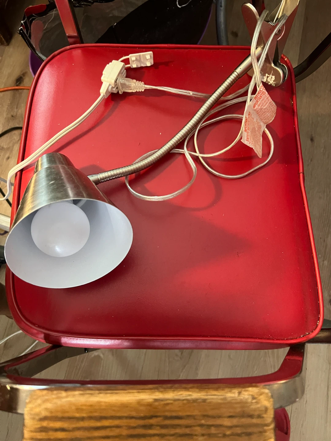 Gooseneck Clip Lamp with LED Bulb