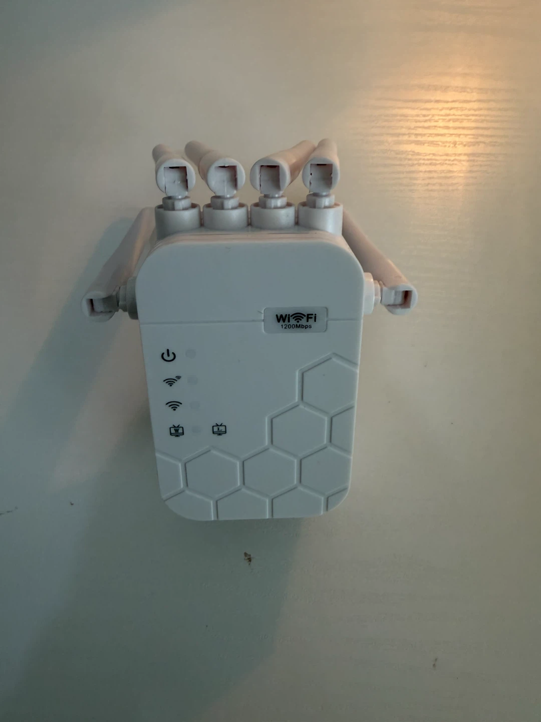 1200M WiFi Repeater Extender