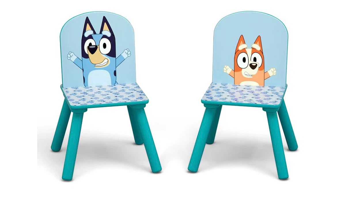 Bluey and Bingo Kids Play Table and Chairs Set - photo 2