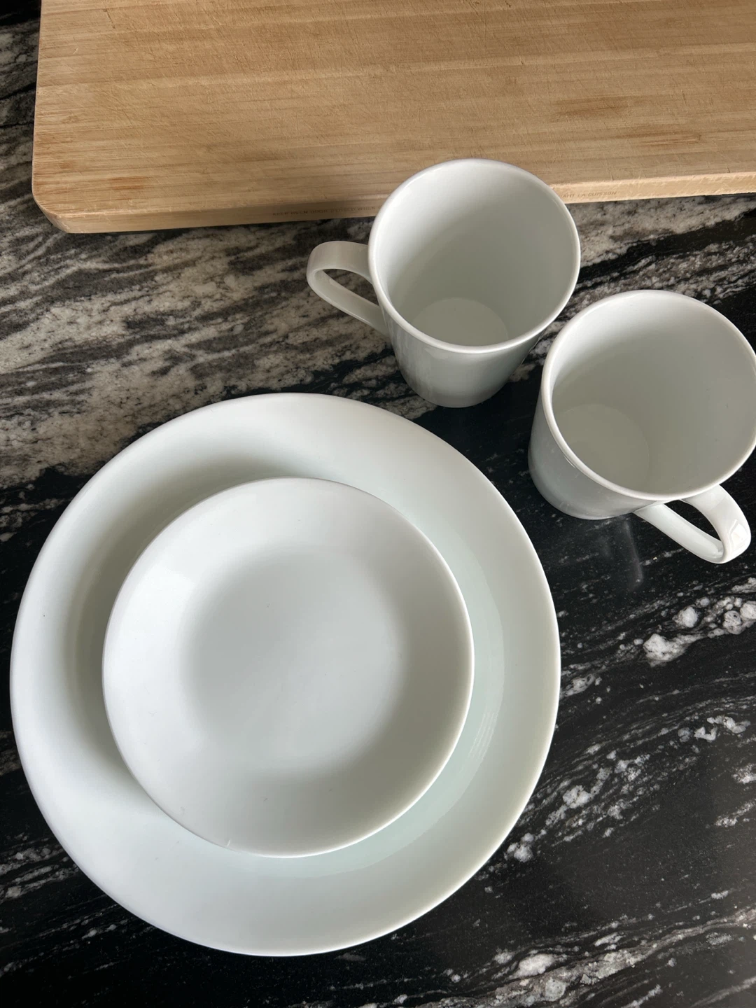 Corelle White Dinner Plates and Mugs Set