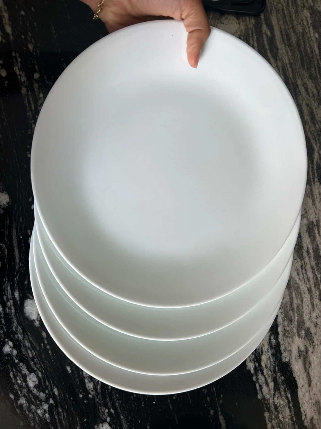 Corelle White Dinner Plates and Mugs Set - photo 4