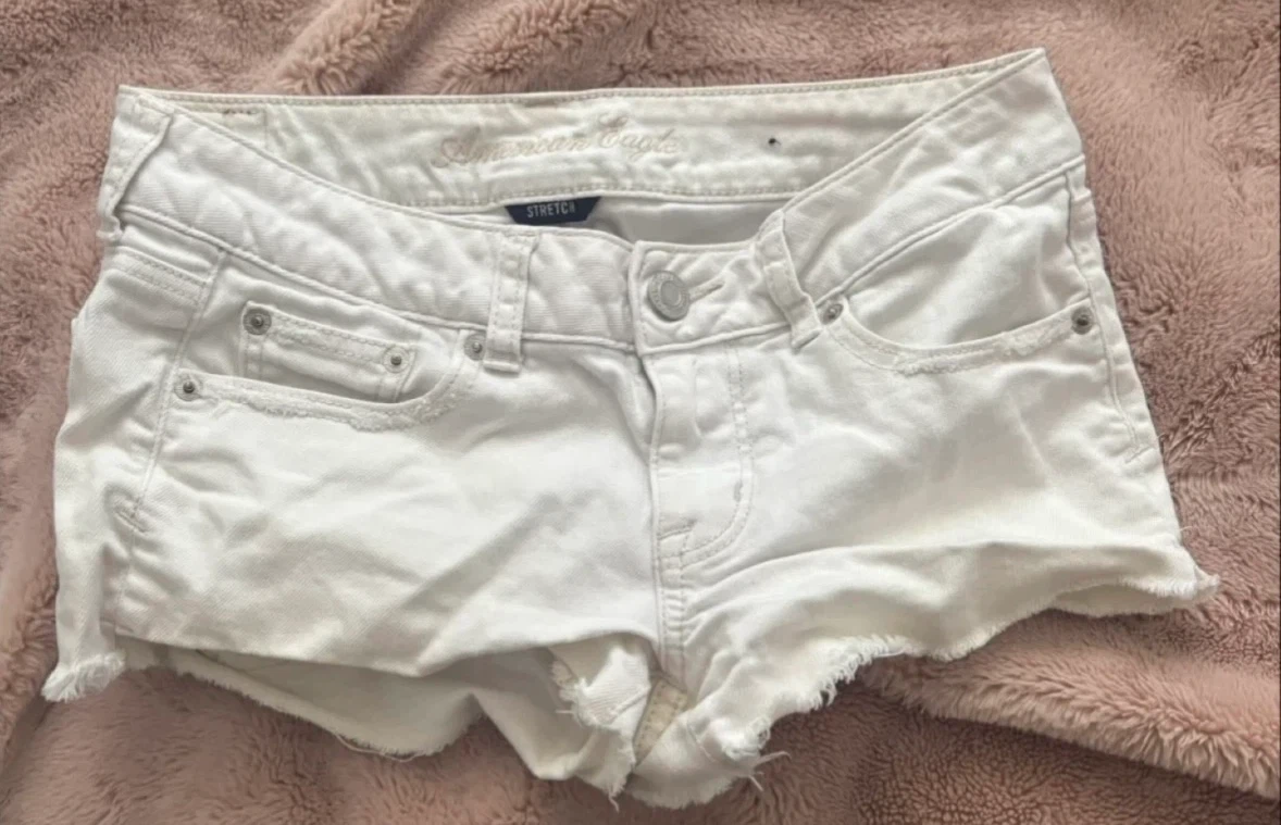 American Eagle, H&M and Abercrombie & Fitch shorts ($2 each) - photo 2