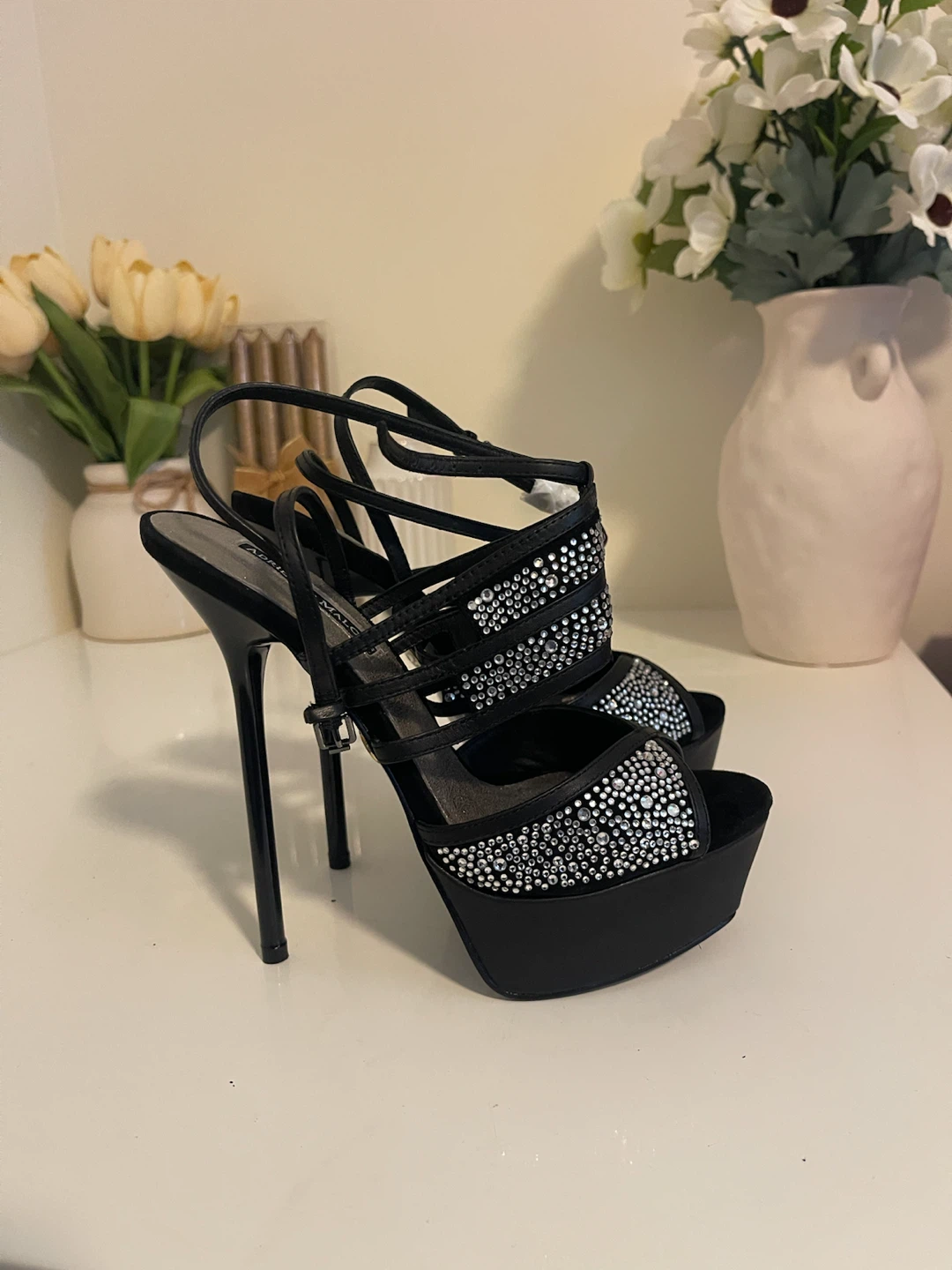 Adrienne Maloof for Charles Jourdan Veronica Heels - photo 5