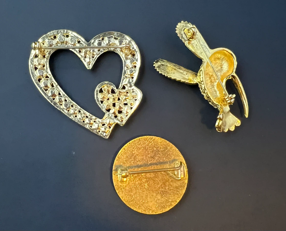 Collection Of Vintage Costume Jewelry Brooches - photo 5