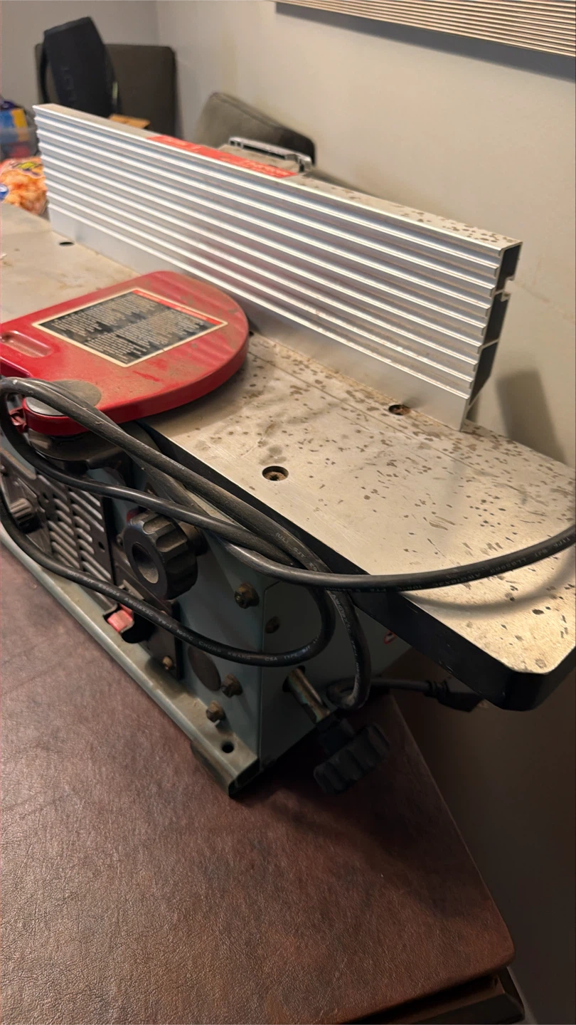 Delta 6" Variable Speed Bench Jointer - photo 4